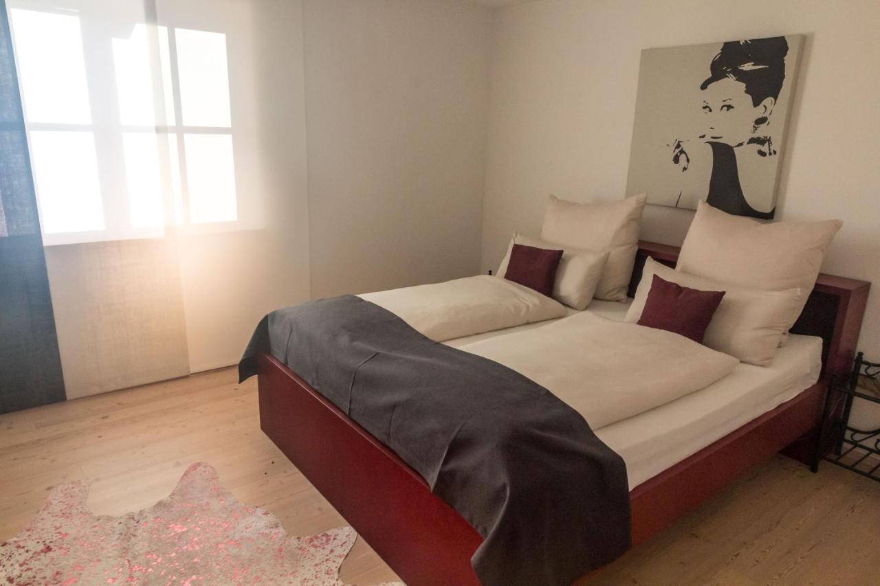 Residenz Am Berg Apartment Йохберг Екстериор снимка