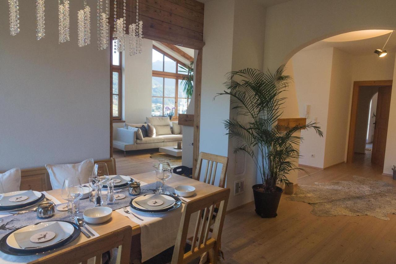 Residenz Am Berg Apartment Йохберг Екстериор снимка