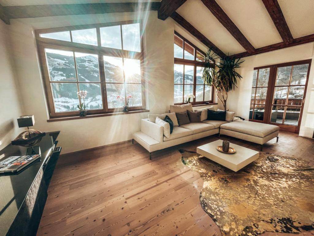Residenz Am Berg Apartment Йохберг Екстериор снимка