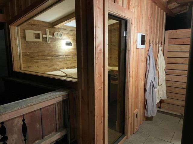 Residenz Am Berg Apartment Йохберг Екстериор снимка